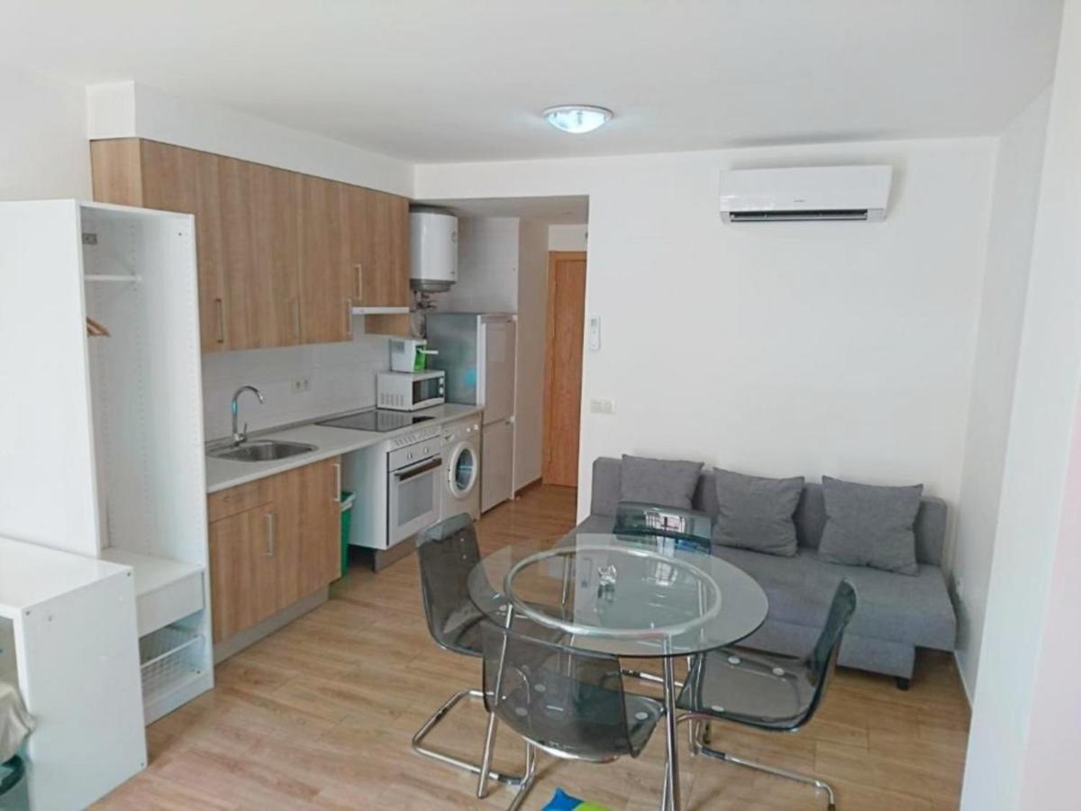 Apartamentos Urgel Madrid Buitenkant foto